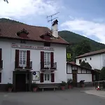 Les Sources De La Nive 3* Esterençuby