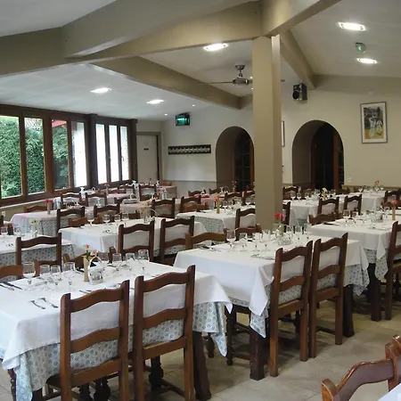 酒店 Logis Les Sources De La Nive 3*