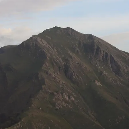 Les Sources De La Nive 3*