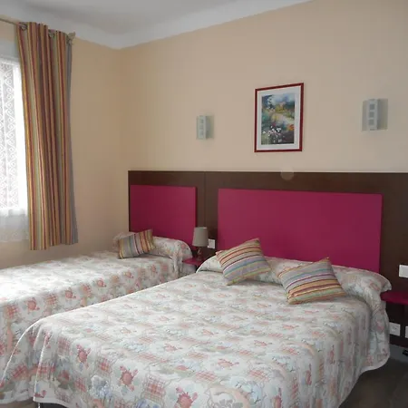 Les Sources De La Nive 호텔 3*