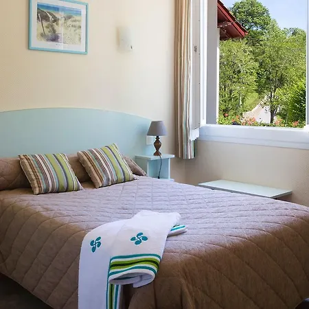 Les Sources De La Nive 3*