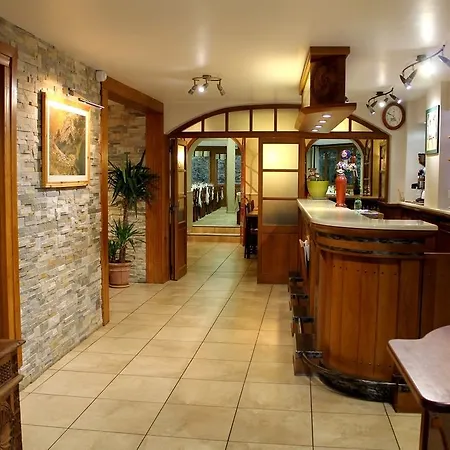 Logis Les Sources De La Nive Hotel 3*