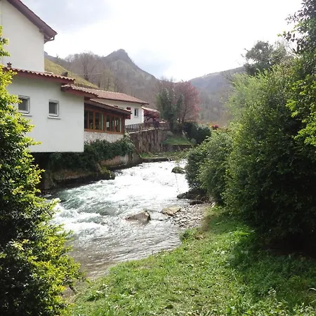 Hotel Les Sources De La Nive Esterençuby