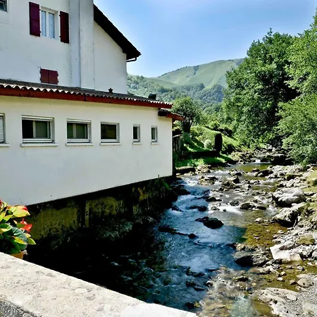 Les Sources De La Nive Hotel 3*