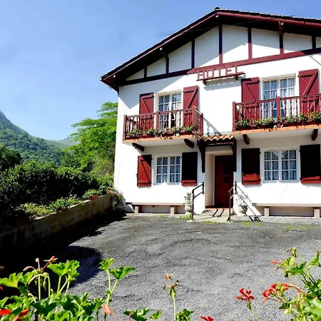 酒店 Logis Les Sources De La Nive 3*