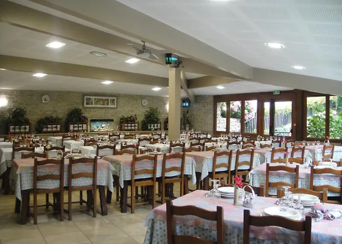 Les Sources De La Nive 3*