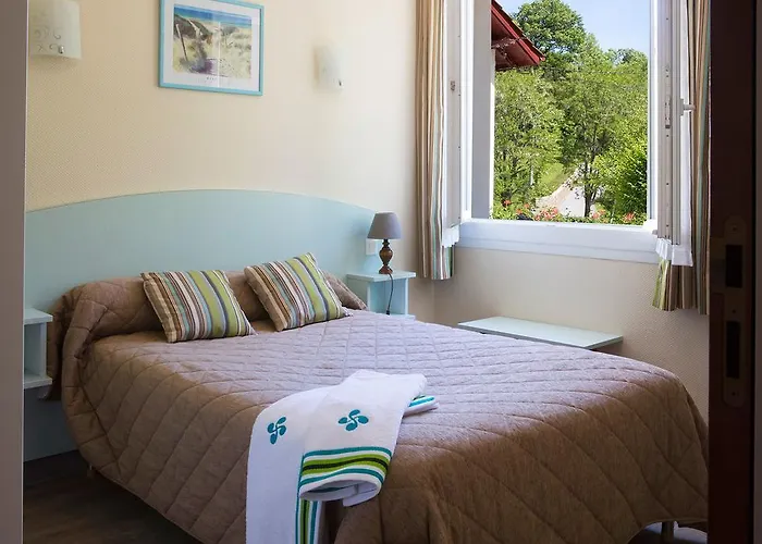 Les Sources De La Nive 3*