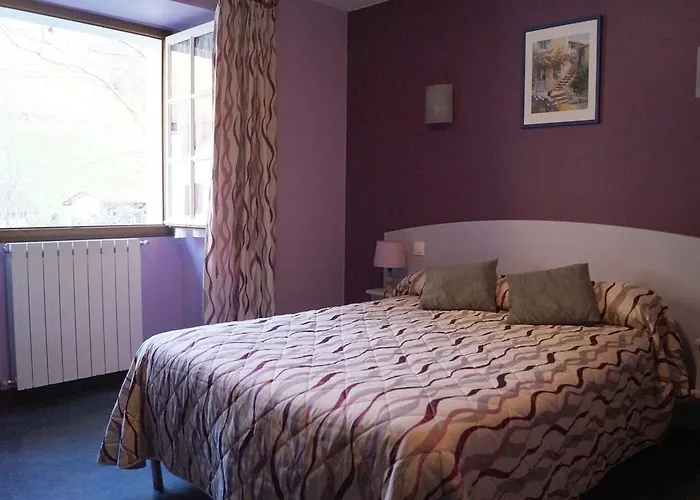 Les Sources De La Nive 3*