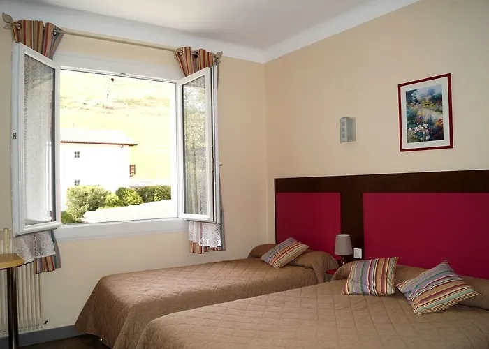 Les Sources De La Nive 3*